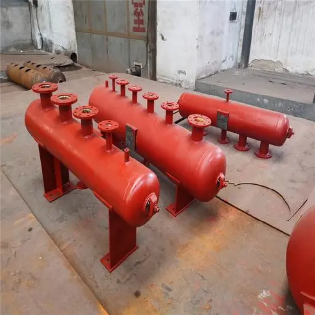 静乐分集水器安装高度